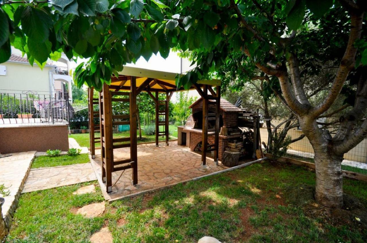 Ana M Apartments Novigrad  Ngoại thất bức ảnh