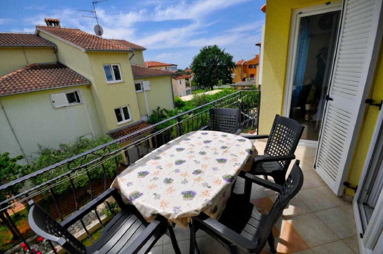 Ana M Apartments Novigrad  Ngoại thất bức ảnh