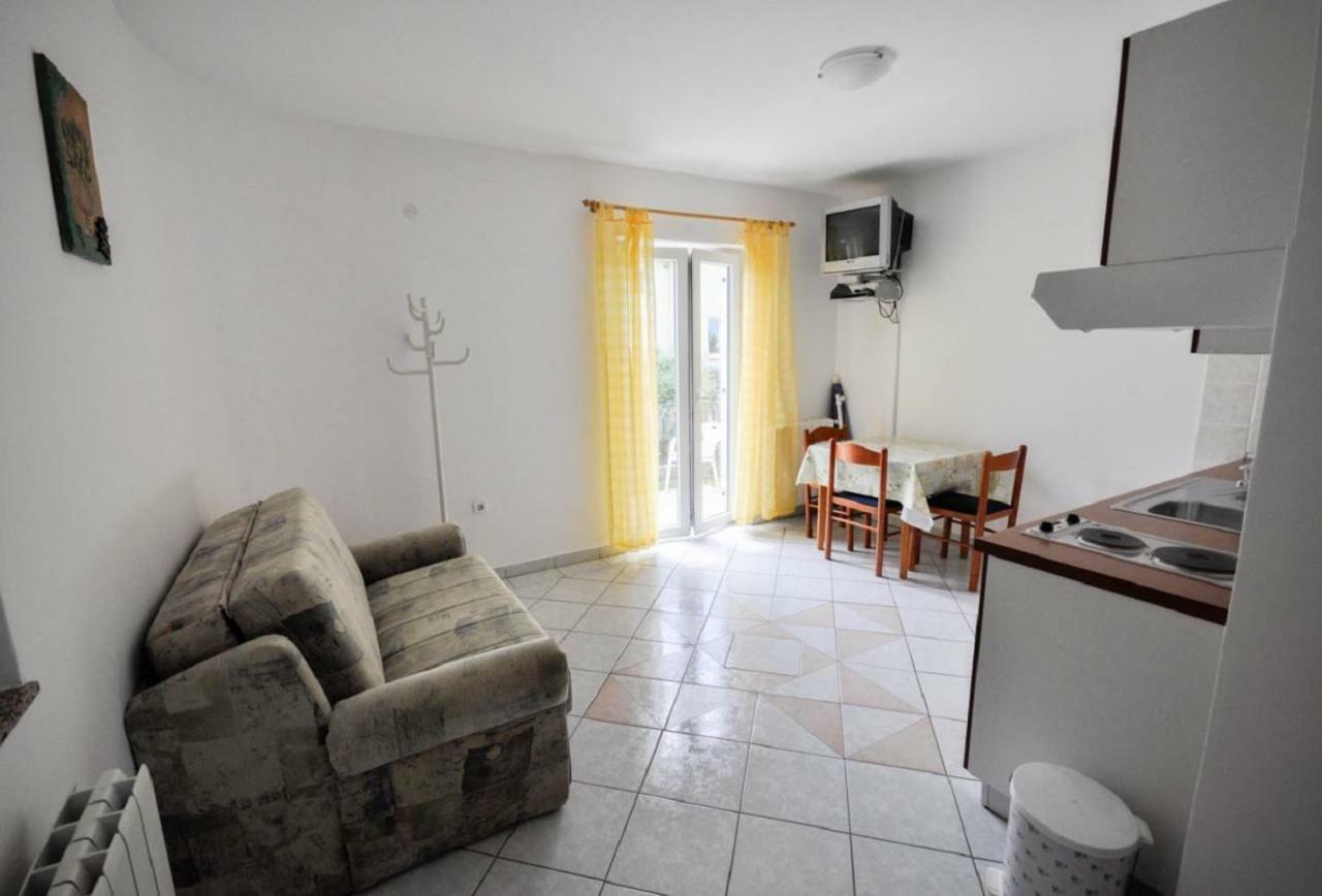 Ana M Apartments Novigrad  Ngoại thất bức ảnh