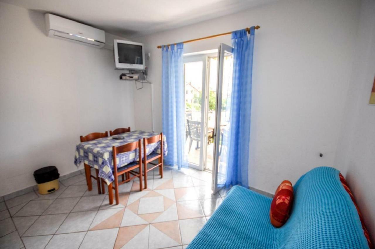 Ana M Apartments Novigrad  Ngoại thất bức ảnh